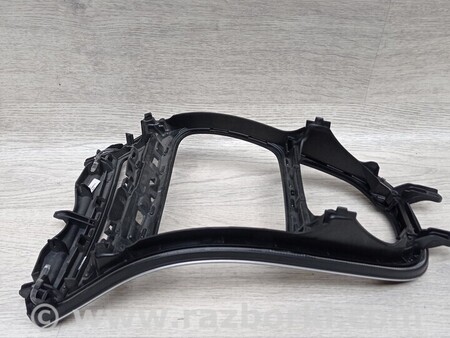 ФОТО Накладка Торпедо консоли Центральной для Mercedes-Benz E-Class Киев