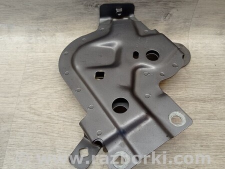 ФОТО Кронштейн кріплення направляюча крила передній правий для Audi (Ауди) E-tron 50/55/S (10.2018-...) Киев