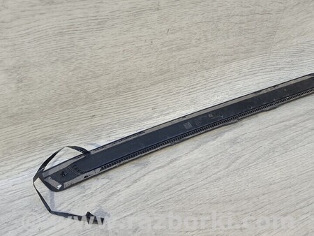 ФОТО Накладка порога правая подсветкой для Audi (Ауди) E-tron 50/55/S (10.2018-...) Киев