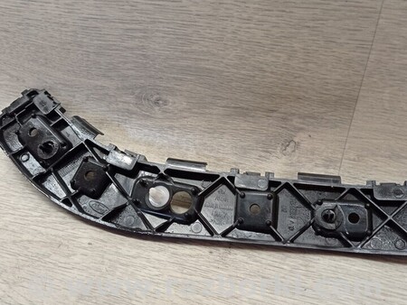 ФОТО Кронштейн кріплення направляюча заднього бампера лівий нижній для Ford Edge 2 (02.2015-...) Київ