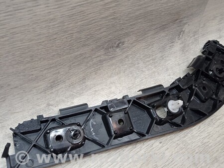 ФОТО Кронштейн кріплення направляюча заднього бампера правий нижній для Ford Edge 2 (02.2015-...) Київ