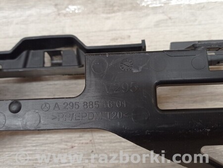 ФОТО Кронштейн кріплення направляюча заднього бампера для Mercedes-Benz EQE Киев