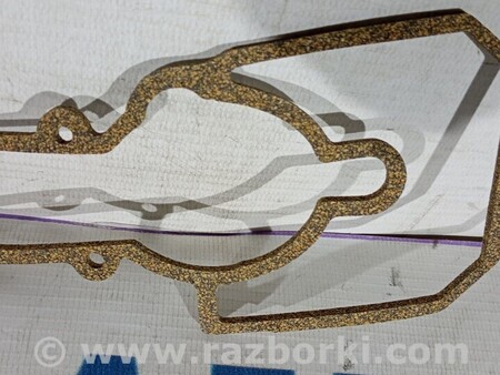 ФОТО Прокладка карбюратора центральна для Ford Escort Киев