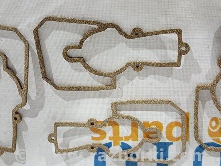 ФОТО Прокладка карбюратора центральна для Ford Escort Киев