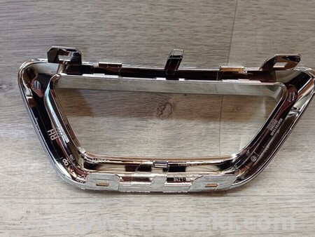 ФОТО Молдинг хром накладка заднього бампера правий для Renault Espace Киев