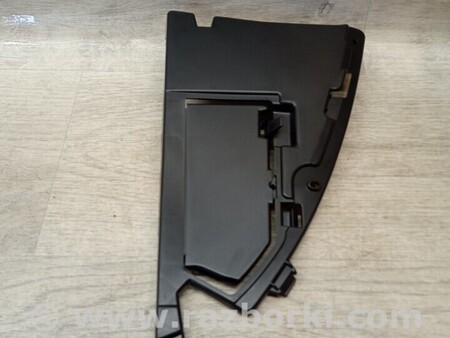 ФОТО Накладка кришка заднього бампера нижня для Renault Espace Киев