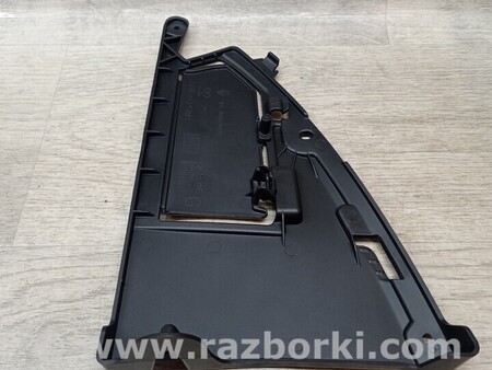 ФОТО Накладка кришка заднього бампера нижня для Renault Espace Киев