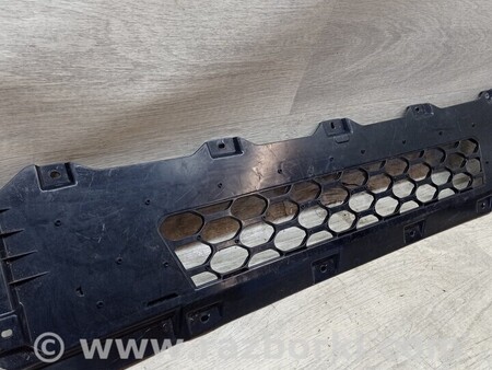 ФОТО Решетка радиатора бампера переднего для Iveco EuroCargo Киев