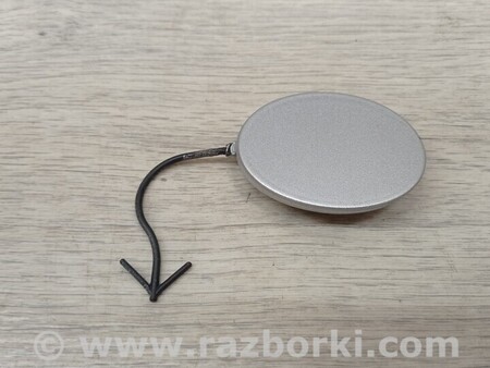 ФОТО Заглушка бампера буксировочного крюка передняя для Seat Exeo Киев