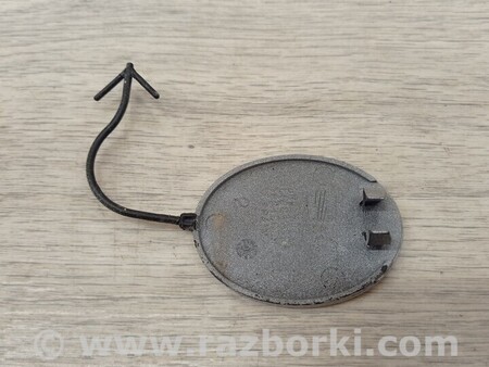 ФОТО Заглушка бампера буксировочного крюка передняя для Seat Exeo Киев