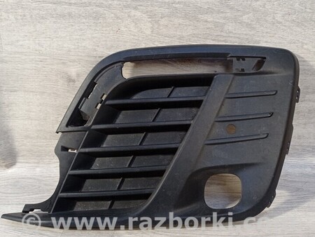 ФОТО Накладка Заглушка противотуманных фар бампера переднего левая для Peugeot Expert Киев