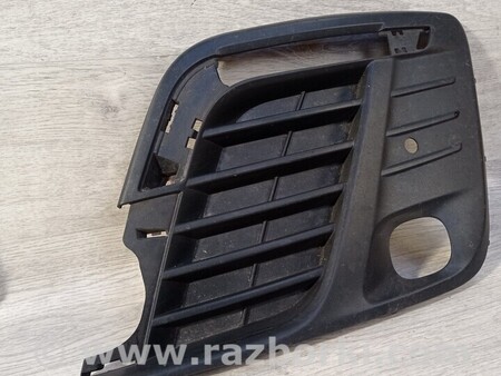 ФОТО Накладка Заглушка противотуманных фар бампера переднего левая для Peugeot Expert Киев