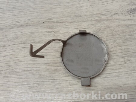 ФОТО Заглушка бампера буксировочного крюка передняя для Skoda Fabia Київ