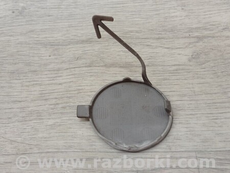 ФОТО Заглушка бампера буксировочного крюка передняя для Skoda Fabia Київ