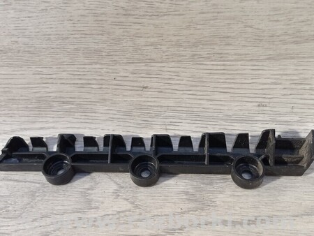 ФОТО Кронштейн бампера заднего правый для Skoda Fabia Київ