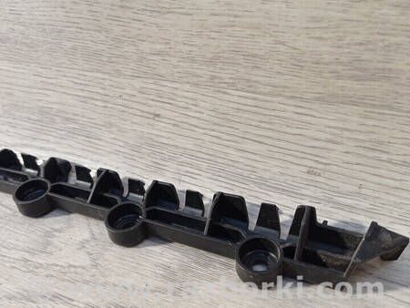 ФОТО Кронштейн бампера заднего правый для Skoda Fabia Київ