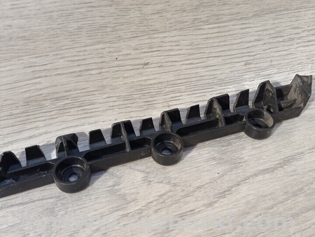 ФОТО Кронштейн бампера заднего правый для Skoda Fabia Київ