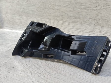 ФОТО Кронштейн бампера переднего правый для Skoda Fabia Київ