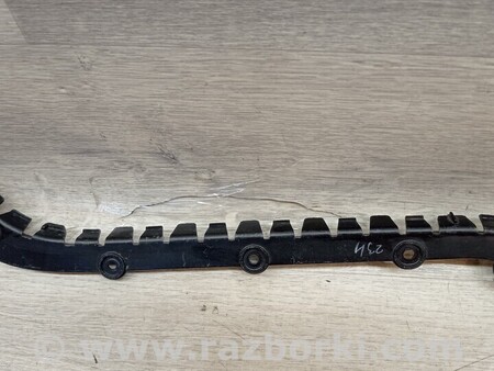 ФОТО Кронштейн кріплення башмак опора направляюча заднього бампера для Skoda Fabia Київ