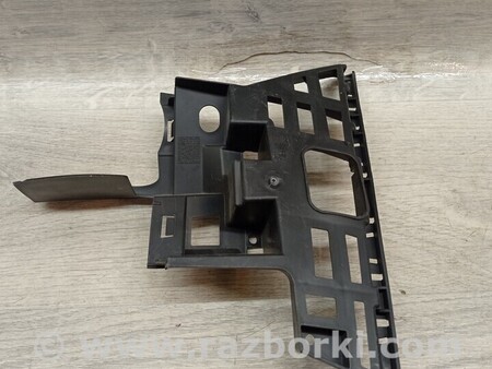 ФОТО Кронштейн кріплення башмак опора направляюча переднього бампера для Skoda Fabia Київ