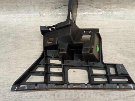 ФОТО Кронштейн кріплення башмак опора направляюча переднього бампера для Skoda Fabia Київ