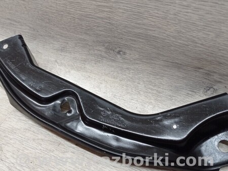 ФОТО Кронштейн кріплення направляюча передньої панелі лівий для Skoda Fabia Київ