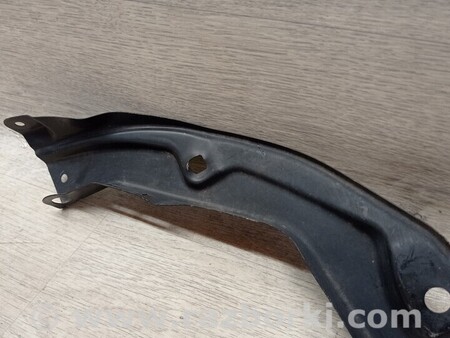 ФОТО Кронштейн кріплення направляюча передньої панелі лівий для Skoda Fabia Київ