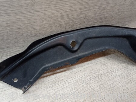 ФОТО Кронштейн кріплення направляюча передньої панелі лівий для Skoda Fabia Київ