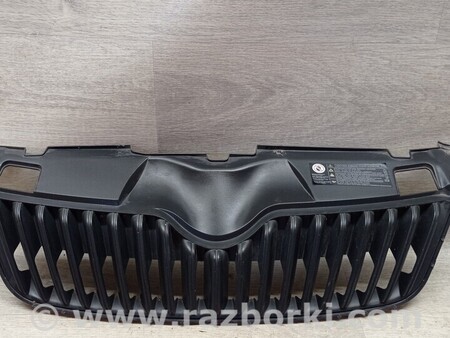 ФОТО Решетка радиатора бампера переднего для Skoda Fabia Київ