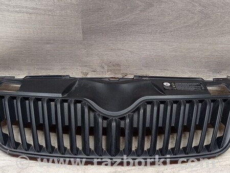 ФОТО Решетка радиатора бампера переднего для Skoda Fabia Київ