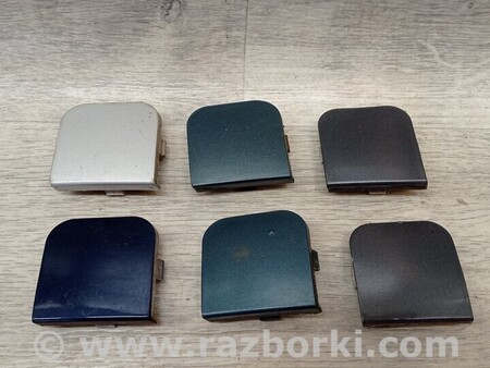 ФОТО Заглушка бампера буксировочного крюка передняя для Ford Focus 2 (08.2004 - 07.2010) Киев