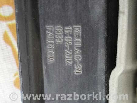 ФОТО Значок логотип логотип накладка решітки радіатора для Ford Focus 2 (08.2004 - 07.2010) Киев