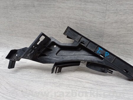 ФОТО Кронштейн дверного замка задних правих для Ford Focus 2 (08.2004 - 07.2010) Киев