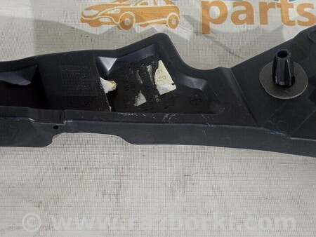 ФОТО Кронштейн крепления заднего бампера левая сторона Кронштейн для Ford Focus 2 (08.2004 - 07.2010) Киев