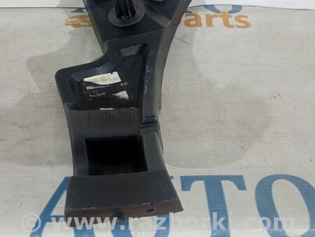 ФОТО Кронштейн крепления заднего бампера левая сторона Кронштейн для Ford Focus 2 (08.2004 - 07.2010) Киев