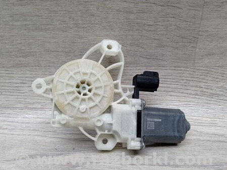 ФОТО Моторчик склопідйомника передній правий для Ford Focus 2 (08.2004 - 07.2010) Киев