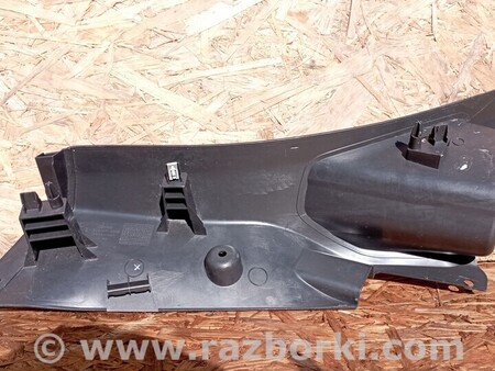 ФОТО Накладка заднего правого порога для Ford Focus 2 (08.2004 - 07.2010) Киев