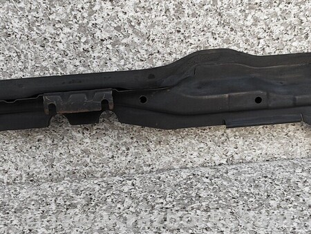 ФОТО Передняя установочная панель верх для Ford Focus 2 (08.2004 - 07.2010) Киев