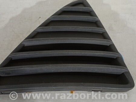 ФОТО Решітка бампера переднього права для Ford Focus 2 (08.2004 - 07.2010) Киев