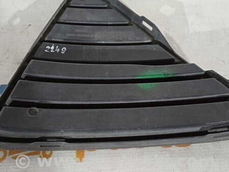 ФОТО Решітка бампера переднього права для Ford Focus 2 (08.2004 - 07.2010) Киев