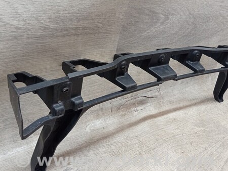 ФОТО Универсал Кронштейн бампера заднего центральный для Ford Focus 2 (08.2004 - 07.2010) Киев