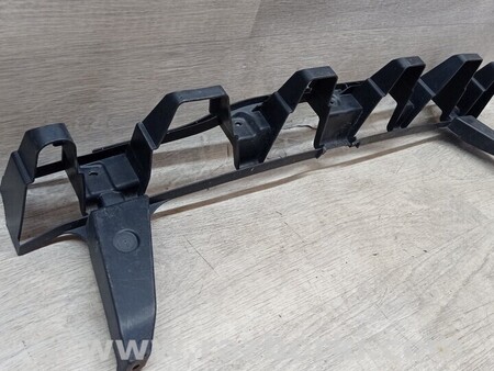 ФОТО Универсал Кронштейн бампера заднего центральный для Ford Focus 2 (08.2004 - 07.2010) Киев