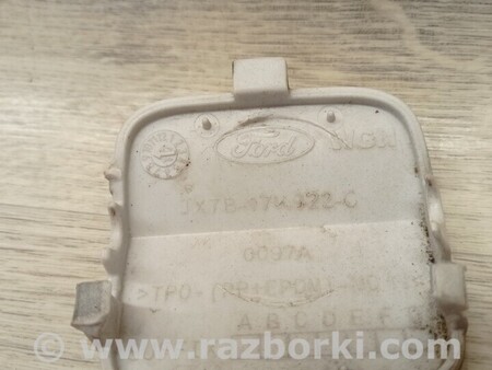 ФОТО Універсал Заглушка бампера буксировочного крюка задняя для Ford Focus 2 (08.2004 - 07.2010) Киев