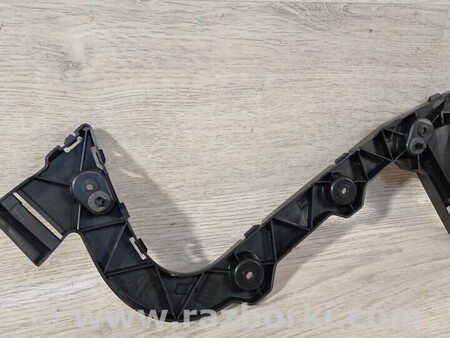 ФОТО Універсал Кронштейн направляющая бампера заднего левий для Ford Focus 2 (08.2004 - 07.2010) Киев