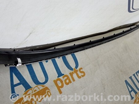 ФОТО Ущільнювач лобового скла всередині лівий для Ford Focus 2 (08.2004 - 07.2010) Киев