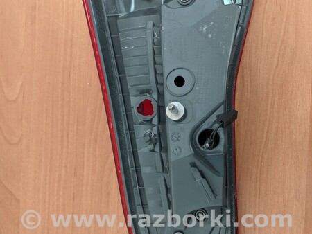 ФОТО Фонарь задний левый внутренний универсал для Ford Focus 2 (08.2004 - 07.2010) Киев