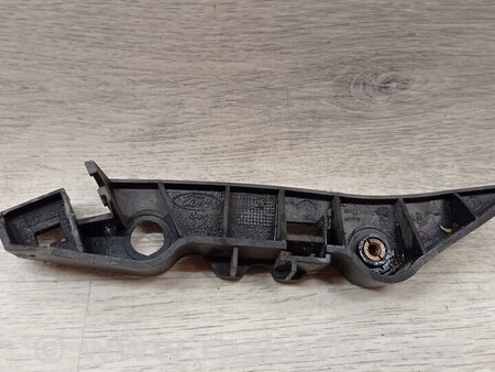 ФОТО Кронштейн кріплення переднього бампера правий для Ford Galaxy Киев