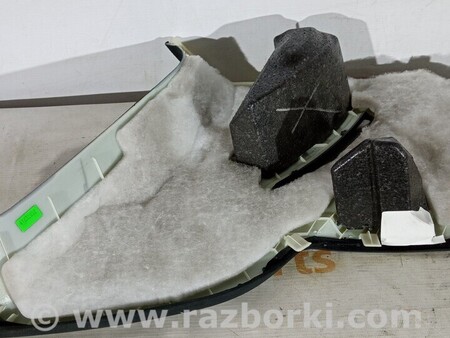 ФОТО Облицювання задньої правої стійки чорна алькантара для Mercedes-Benz GL-CLASS X164 (06-12) Киев