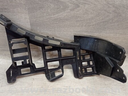 ФОТО Кронштейн кріплення направляюча заднього бампера ліва для Mercedes-Benz GLA-Class Киев