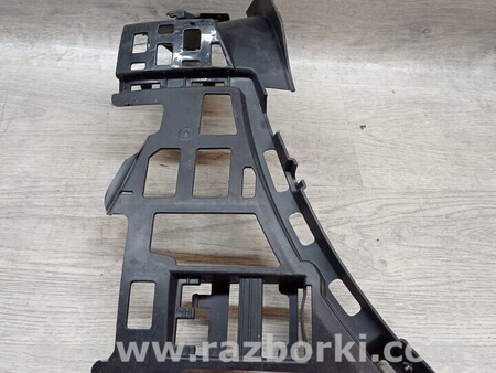 ФОТО Кронштейн кріплення направляюча заднього бампера лівий А1568851114 для Mercedes-Benz GLA-Class Киев